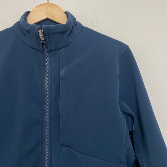 LULULEMON Men’s navy Soujourn Full Zip Jacket Size Small - Picture 3 of 7